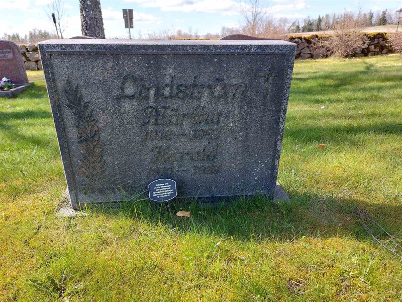 Grave number: HV 26   37, 38