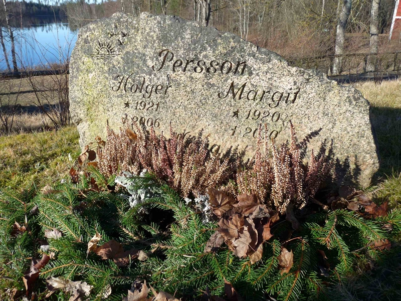 Grave number: JÄ 4   38