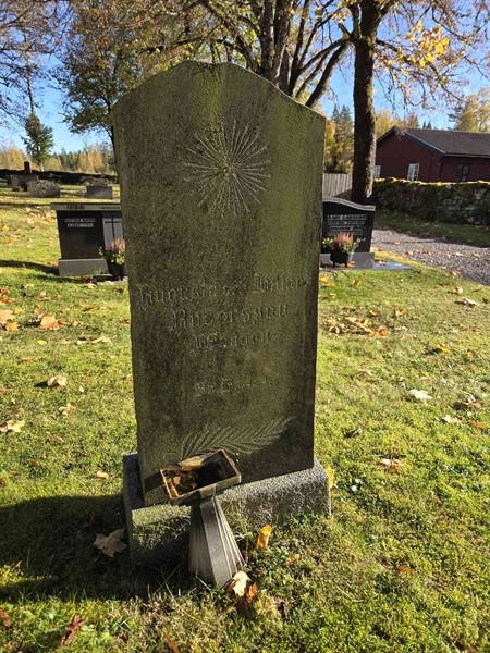 Grave number: Ö A C   874-875