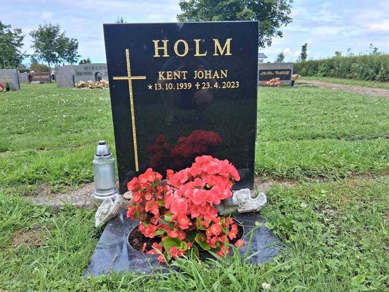 Hautatunnus: Ö 12 14     3-4