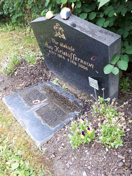 Grave number: GK F 5   411