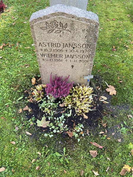 Grave number: 1 H   350