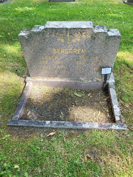 Grave number: Jä 06     6-7