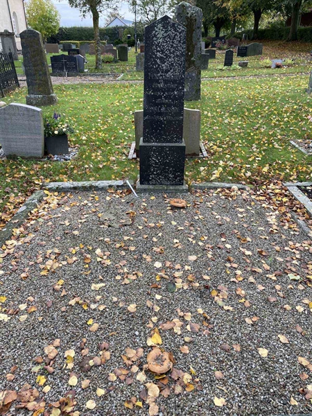 Grave number: ÖV B     6