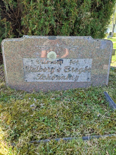 Grave number: 501 26 5281-5282