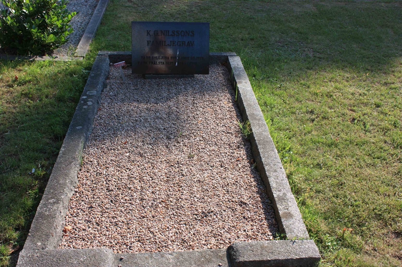 Grave number: Ö 04i   133