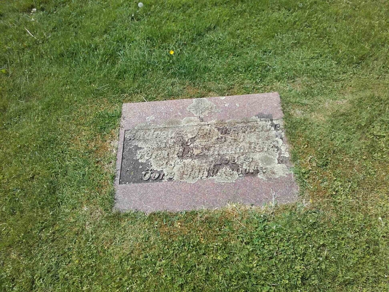 Grave number: 01 H    80, 81