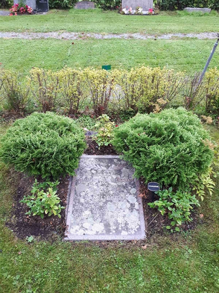 Grave number: NK F G   127