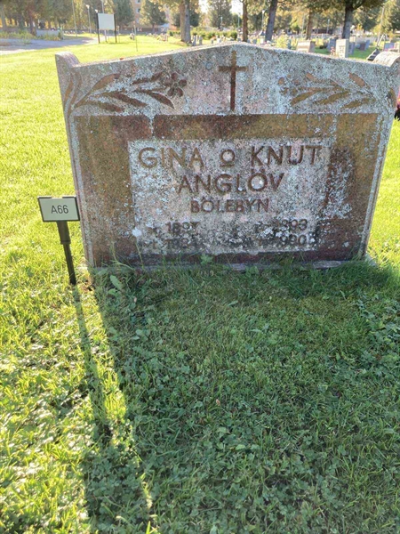 Grave number: 1 NA    66