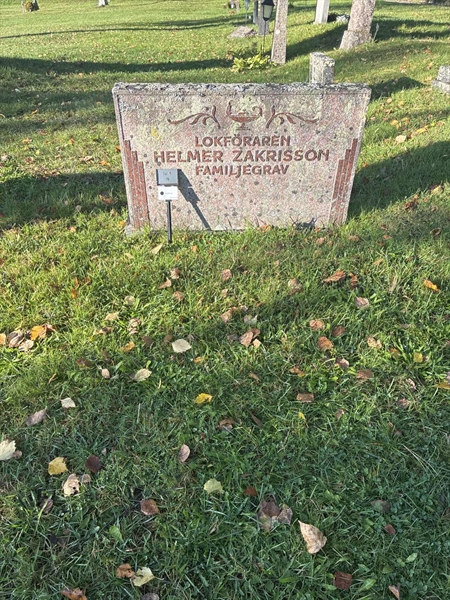 Grave number: 2 11    79