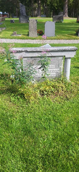 Grave number: 4 182