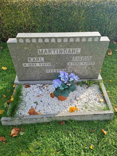 Grave number: K1 05   315, 316