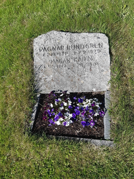 Grave number: KA 09   146-147