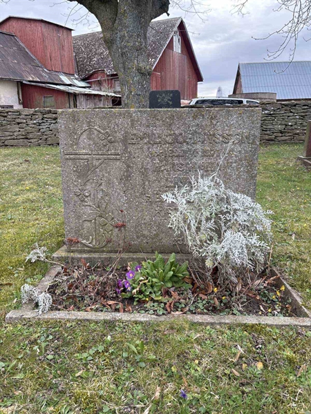 Gravnummer: GE    33, 34