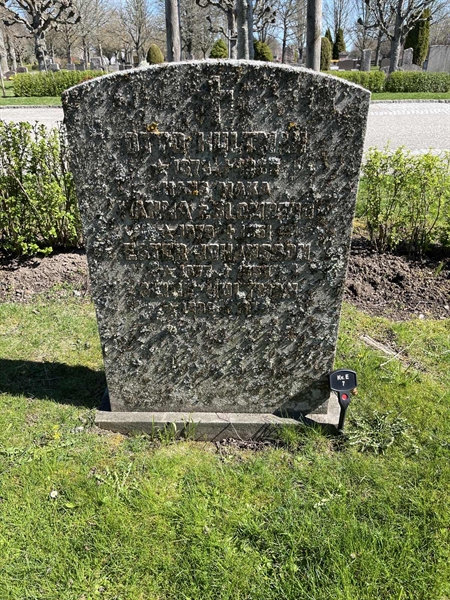 Gravnummer: 22 E     7