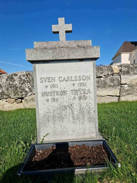 Grave number: 501 14 2613-2616