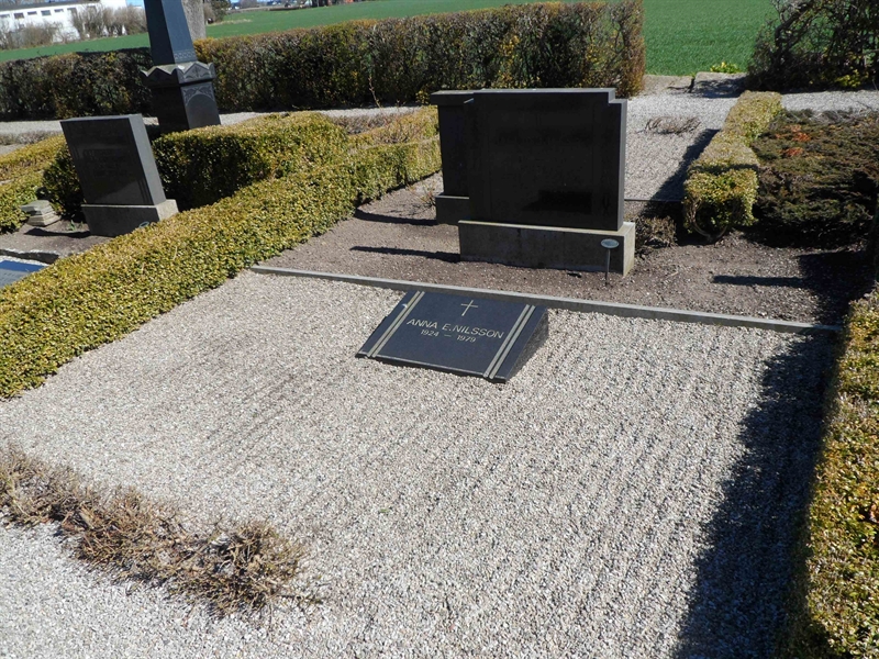 Grave number: VK T     2