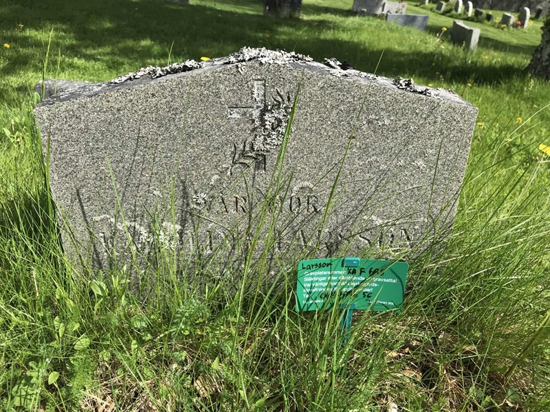 Grave number: KA F   698