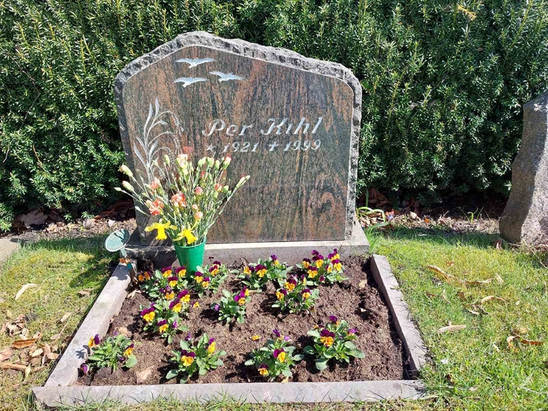 Grave number: HV 26    3