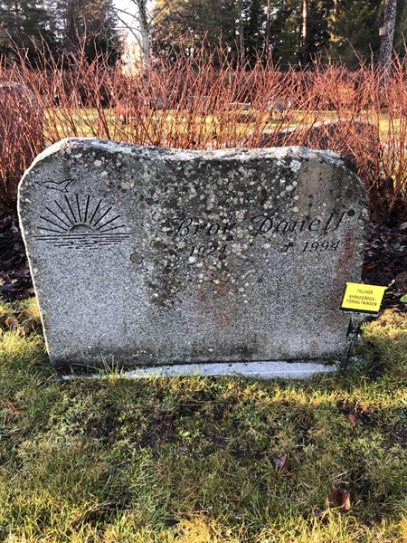 Grave number: 1 C1   108
