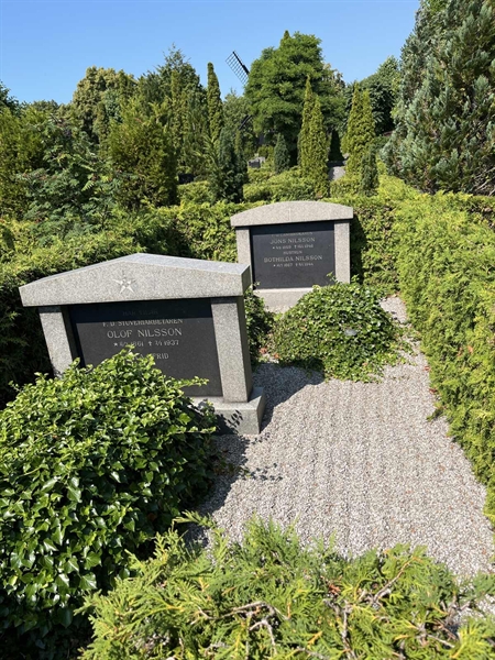 Grave number: NK VI    63