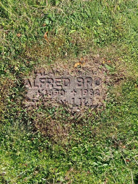 Hautatunnus: 1 D   049