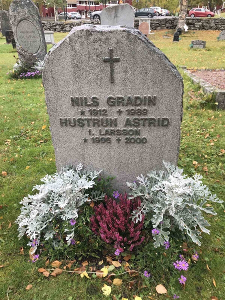 Grave number: ÅR A   144B