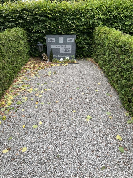 Grave number: NK I    49
