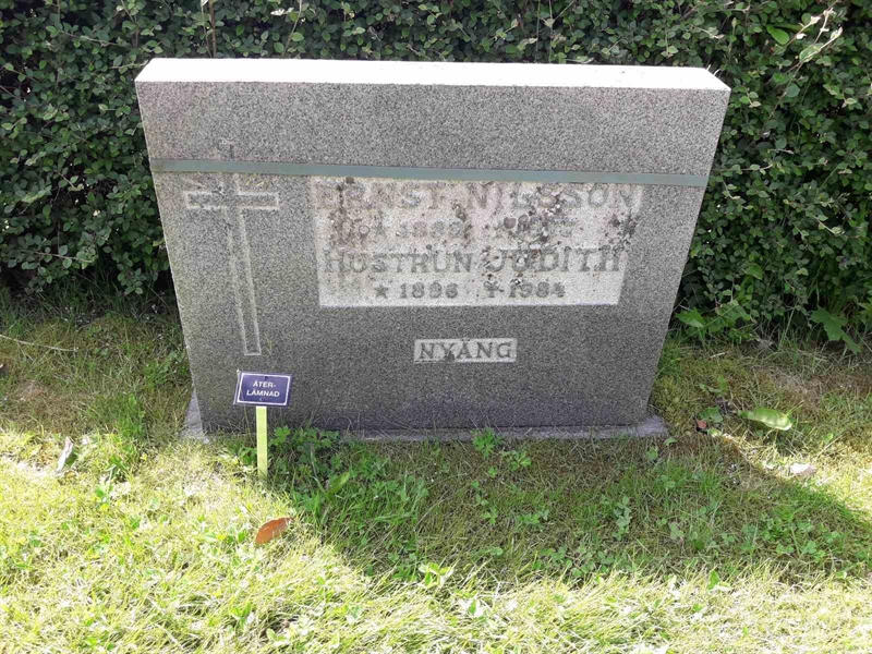 Grave number: BR A    52, 53