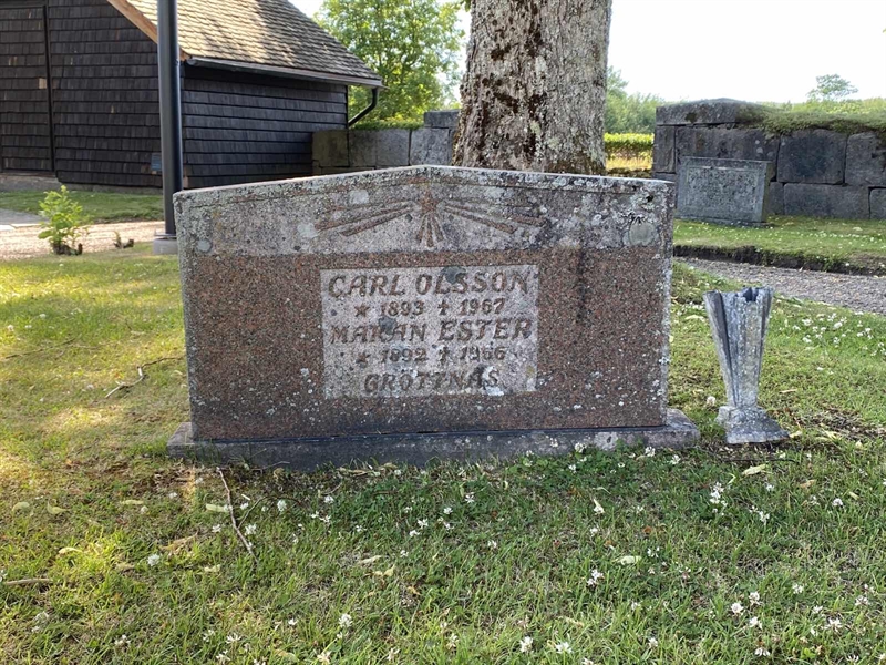 Grave number: 8 2 04    49a-b