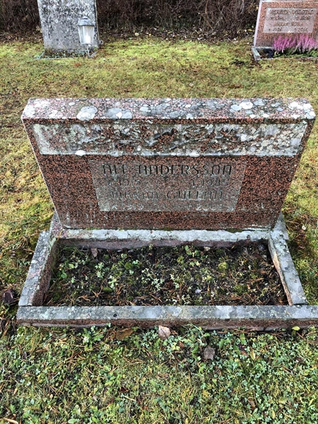 Grave number: 1 B1    35-36