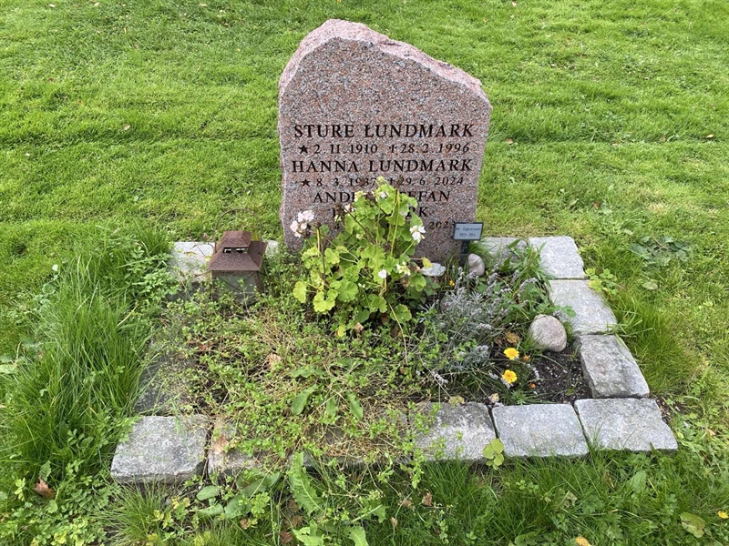 Gravnummer: 2 C   353-354