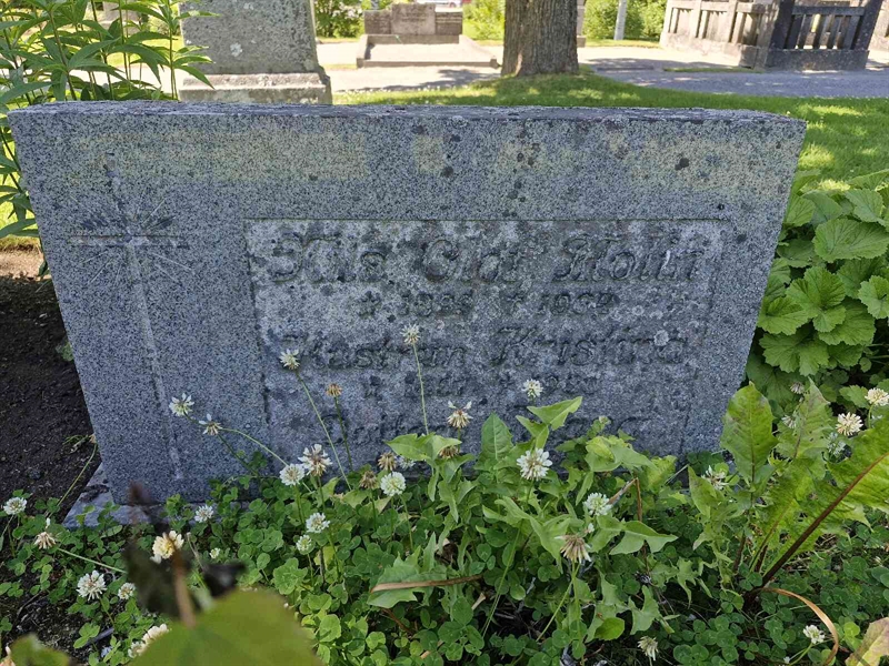 Grave number: 1 FRID 137-138