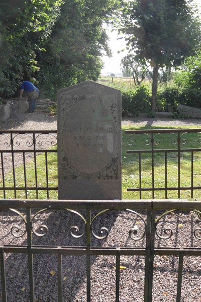 Grave number: ÖK 4    46