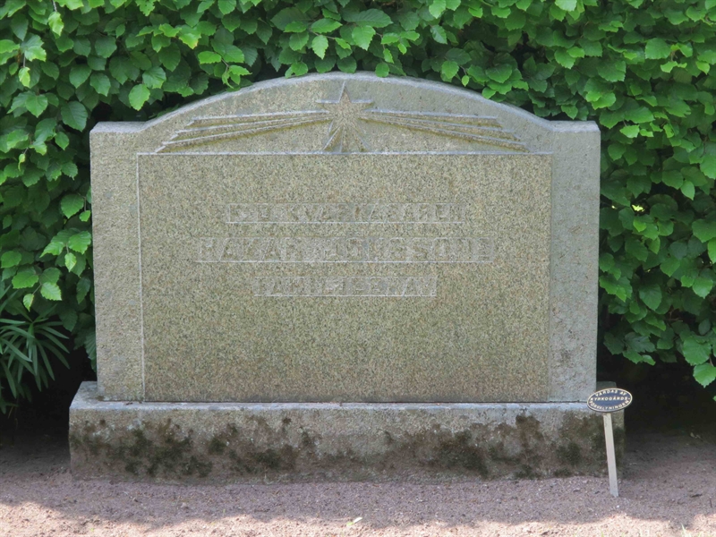 Grave number: HÖB 38    16