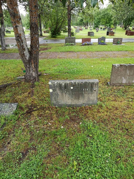 Hautatunnus: NK 10    28