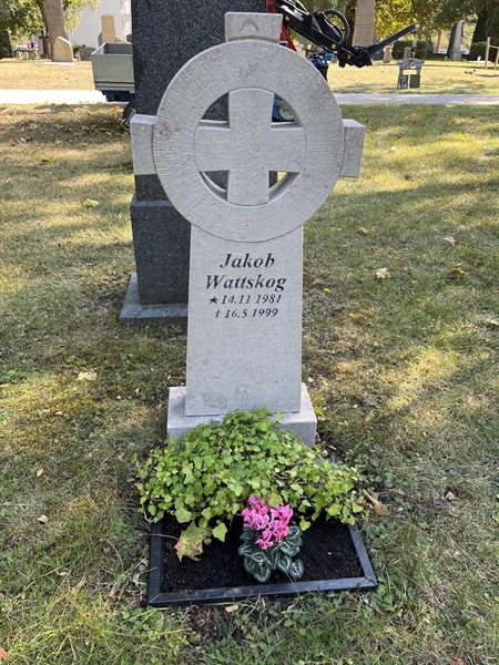 Grave number: Ö 11    16.A-C