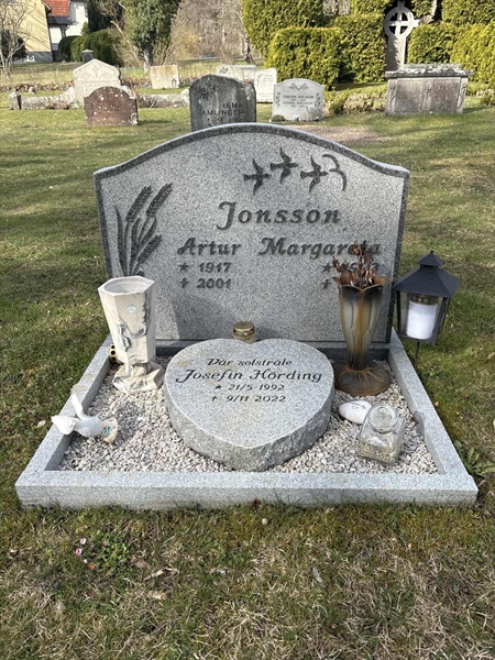 Grave number: LI 71