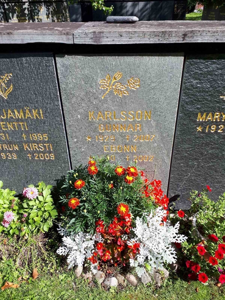 Hautatunnus: GK U 4   279