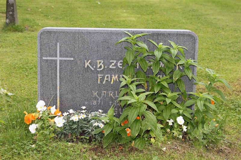 Grave number: GK NAIN     9, 10