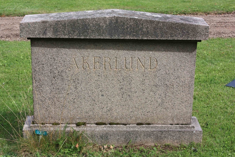 Grave number: Ö 03i   197, 198, 199