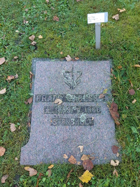 Gravnummer: Fr 7   986