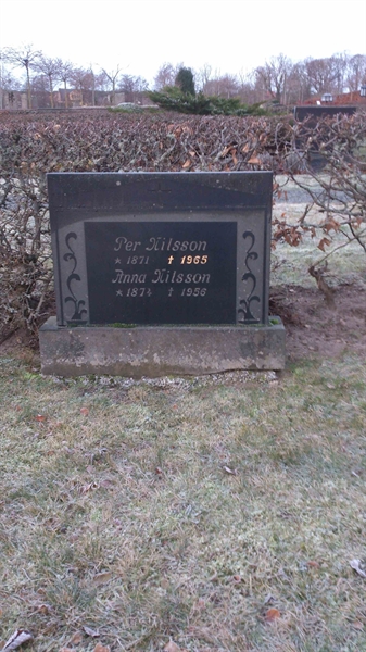 Grave number: MA E   105, 106