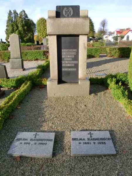 Grave number: ÖK F    011