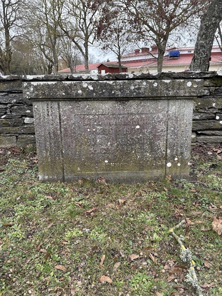 Grave number: G A 114, 115