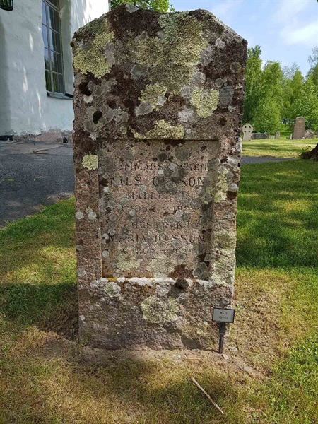 Grave number: kö 01 01    62-63