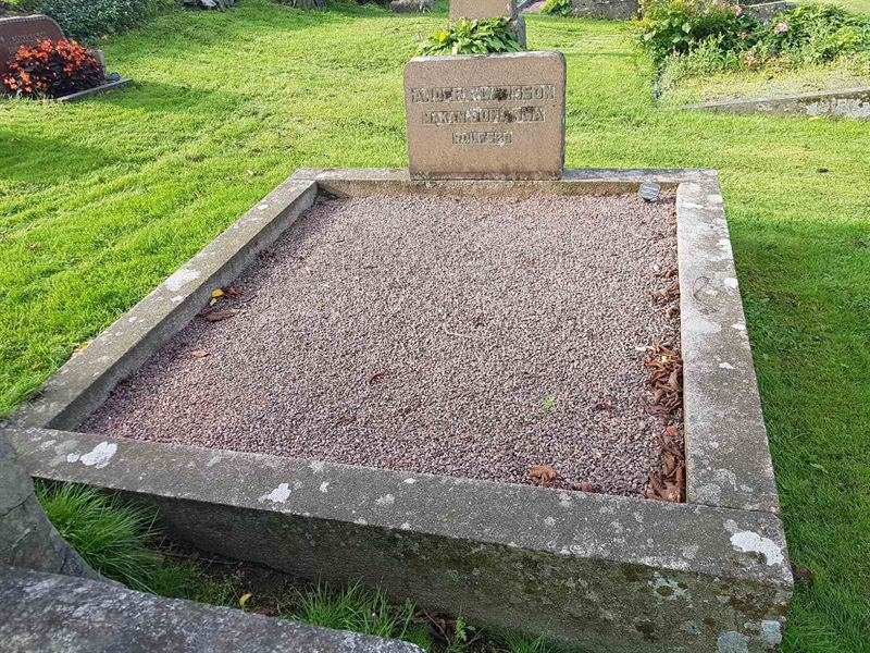 Grave number: 06 60847