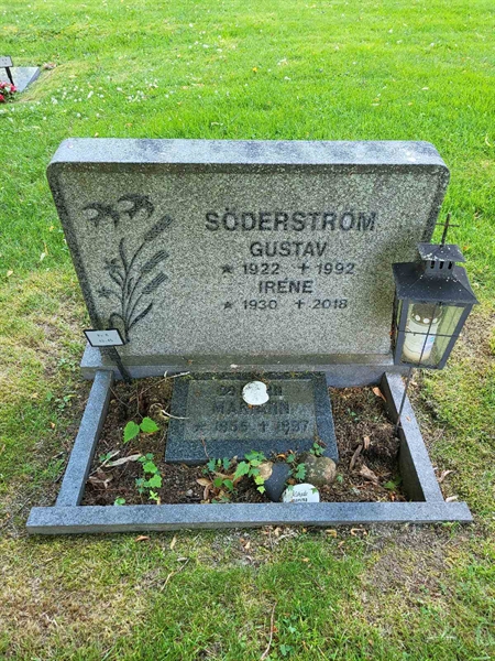 Grave number: Jä 06    43-45