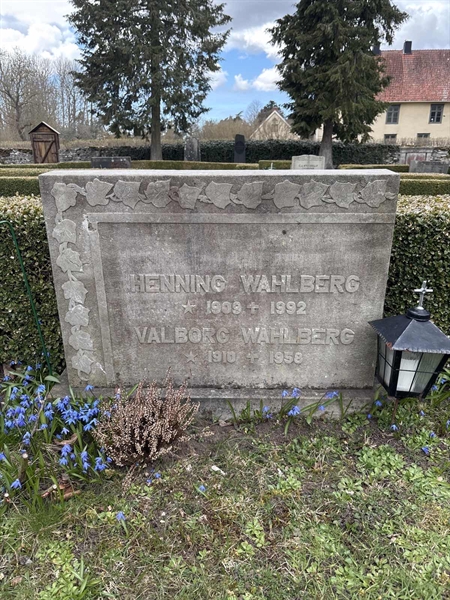 Grave number: FA 75