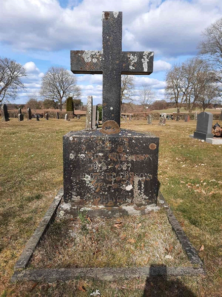 Grave number: ON A   158-160